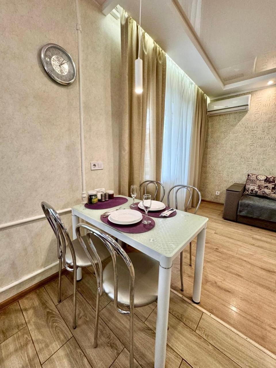 Apartpoltava Витончені Апартаменти Біля Лялькового Театру, Звітна Документація Для Відрядження, Банківський Чек Poltava Exterior foto