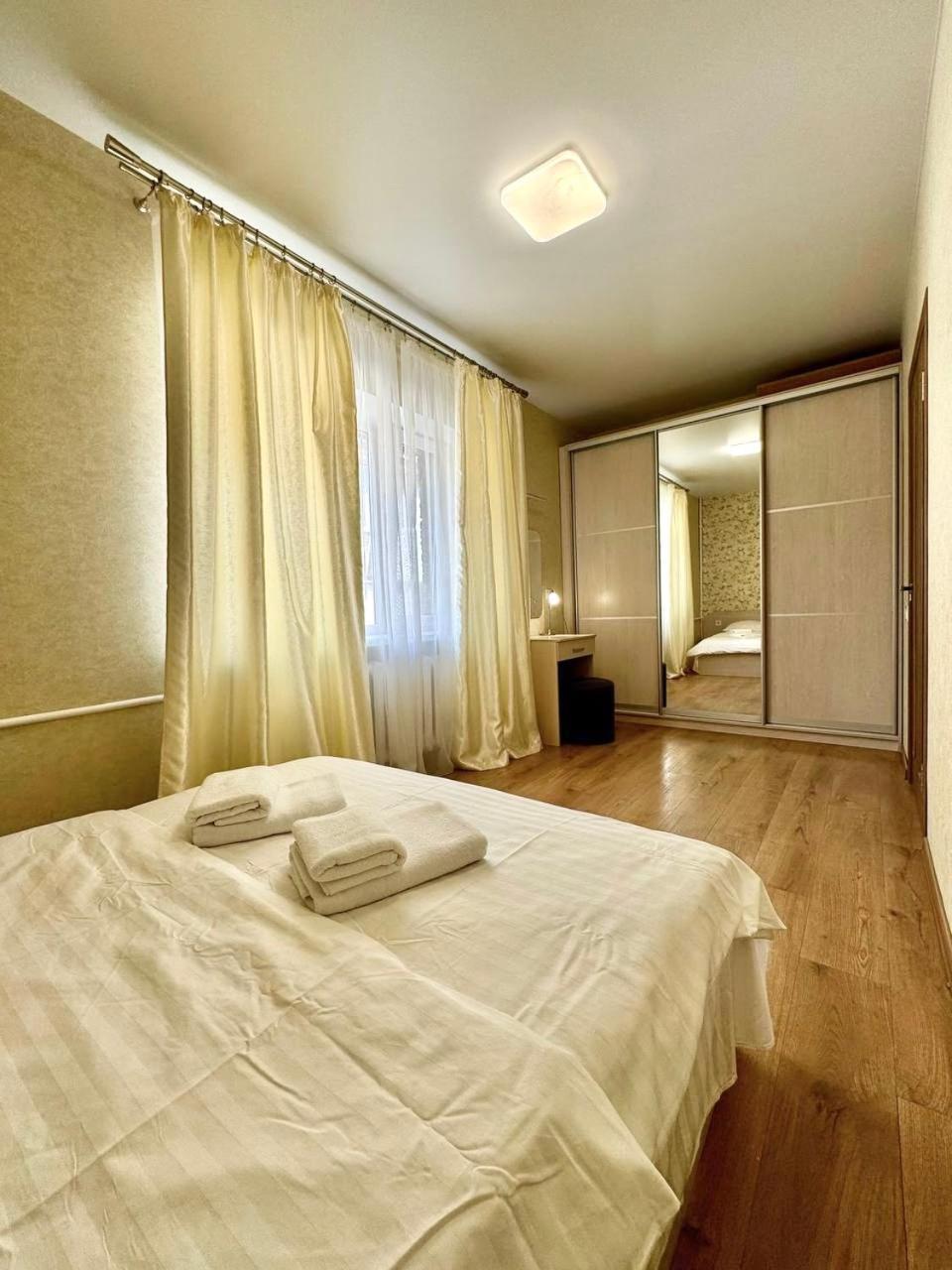 Apartpoltava Витончені Апартаменти Біля Лялькового Театру, Звітна Документація Для Відрядження, Банківський Чек Poltava Exterior foto